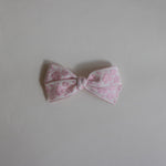 Small bow // pink floral